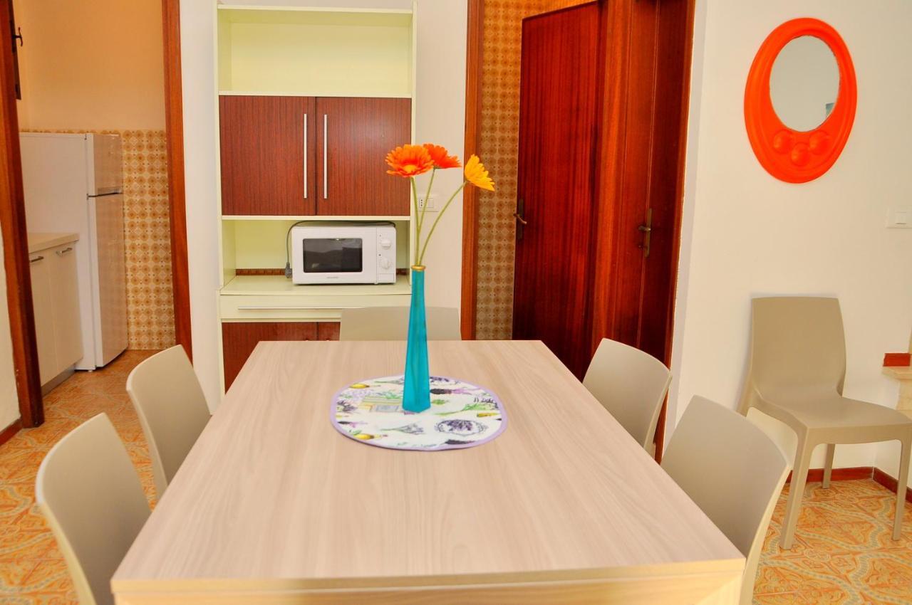 Villa Rosina ביביונה מראה חיצוני תמונה