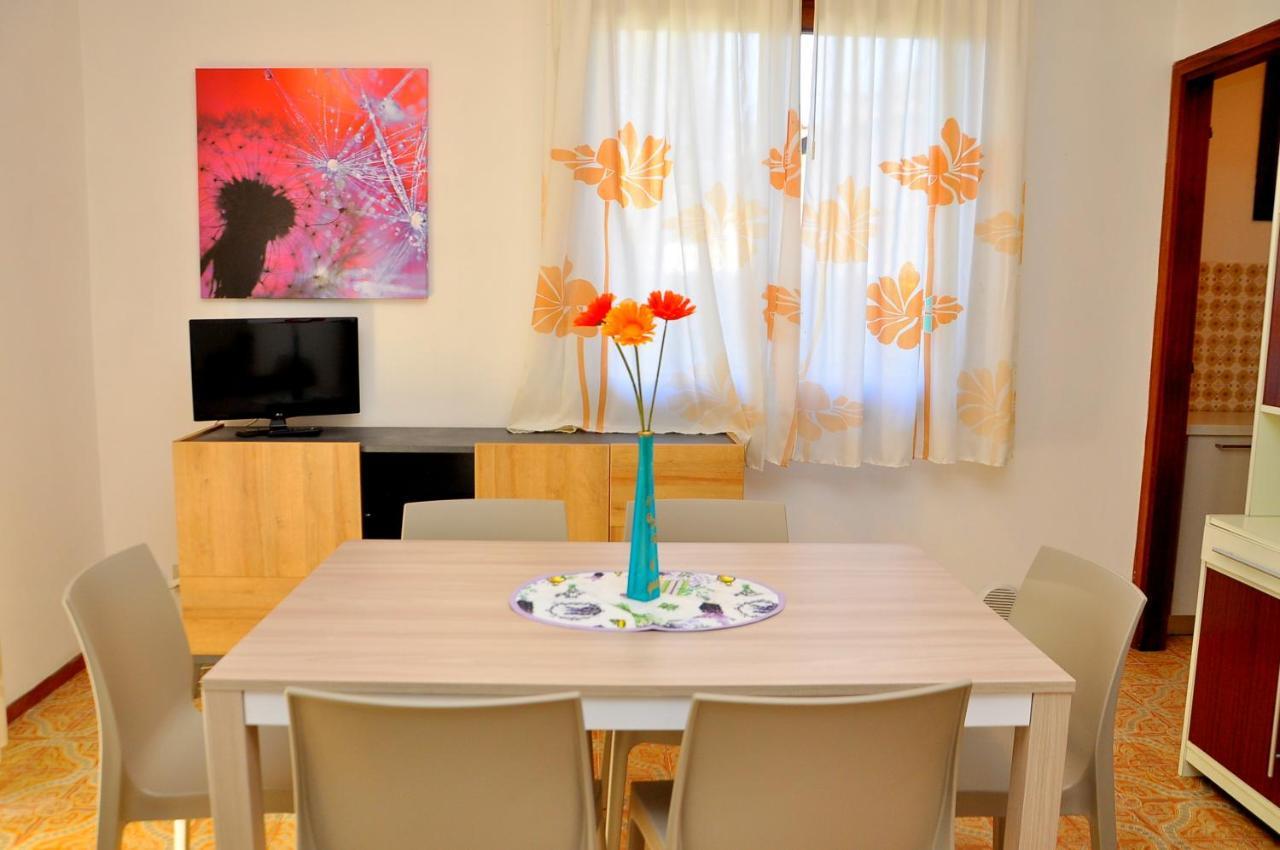 Villa Rosina ביביונה מראה חיצוני תמונה