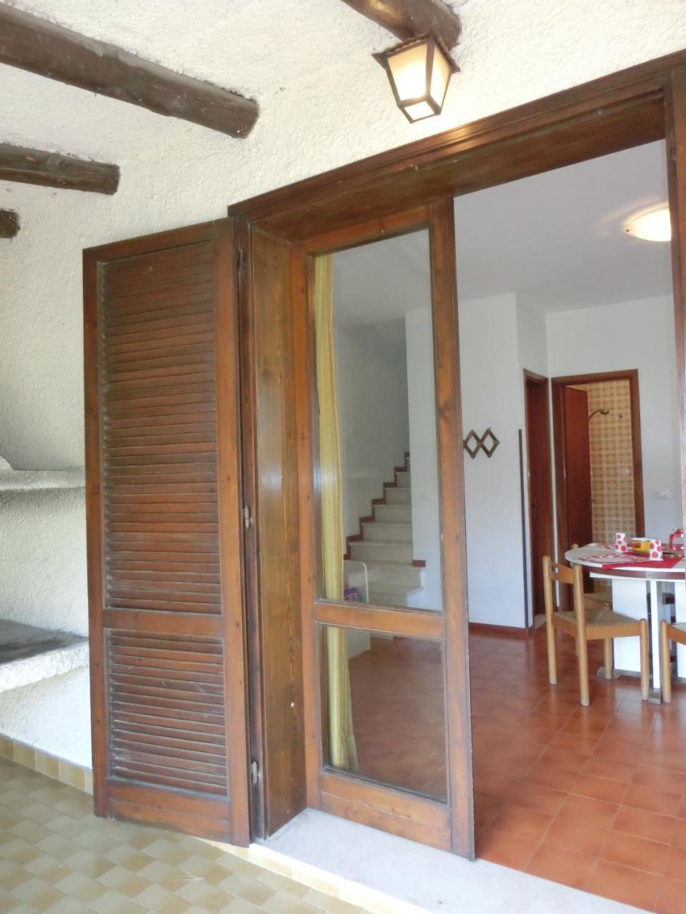 Villa Rosina ביביונה מראה חיצוני תמונה