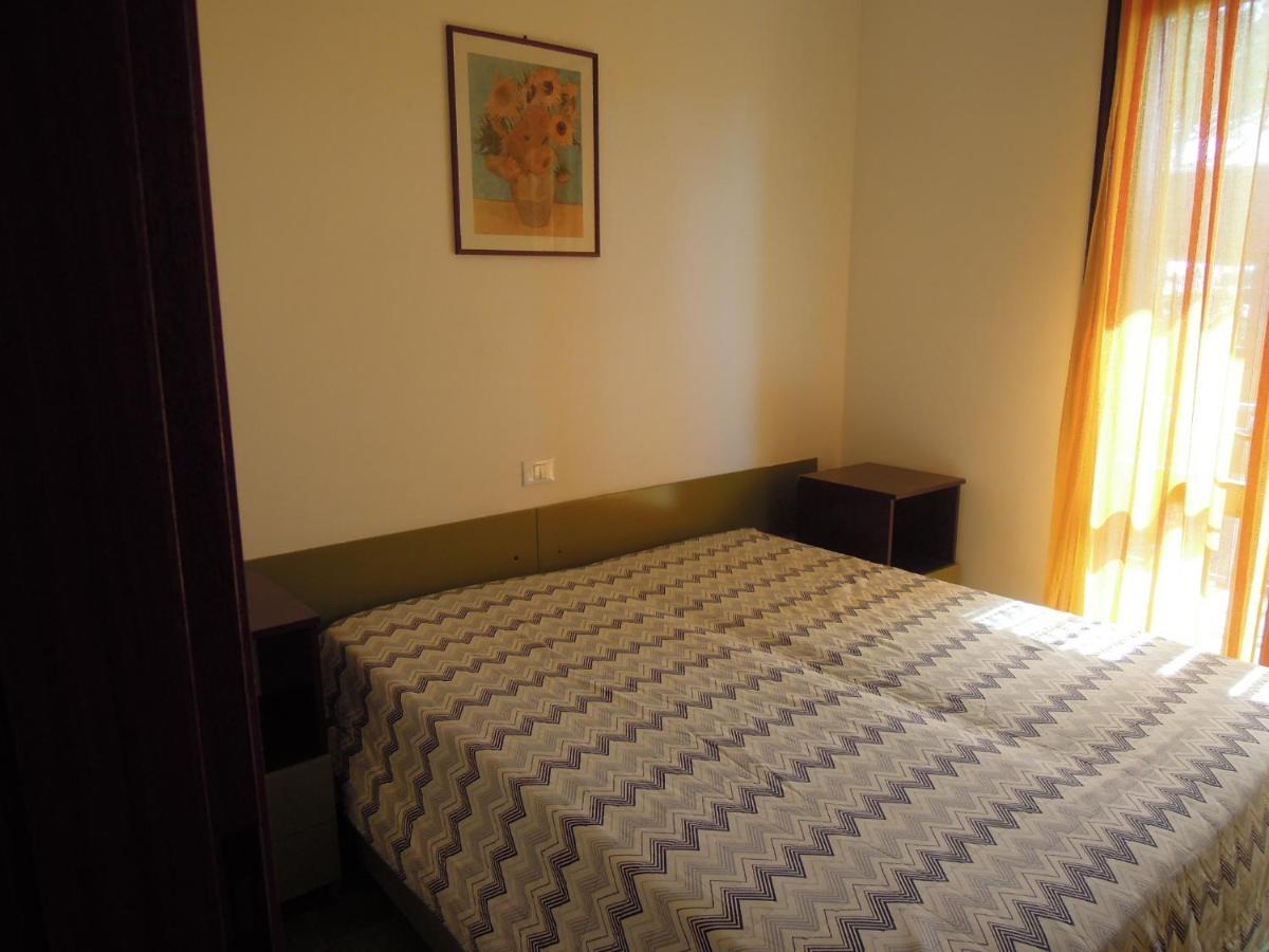 Villa Rosina ביביונה מראה חיצוני תמונה